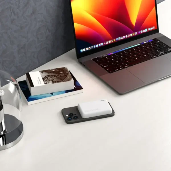 Porodo 10000mAh Magsafe Power Bank PB067 White - Image 2